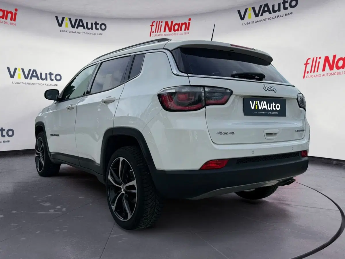 Jeep Compass usata a Massa-Carrara (18)