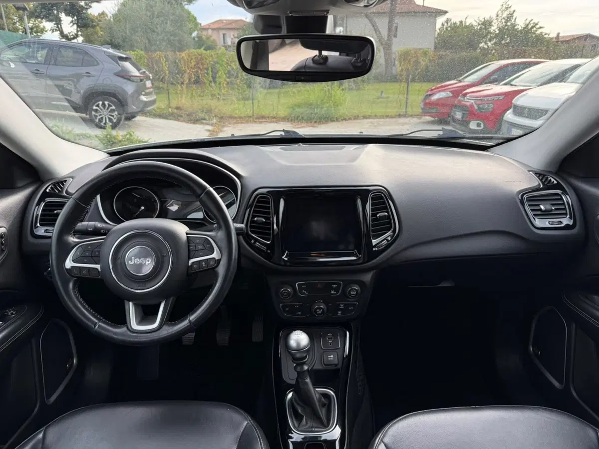 Jeep Compass usata a Massa-Carrara (6)