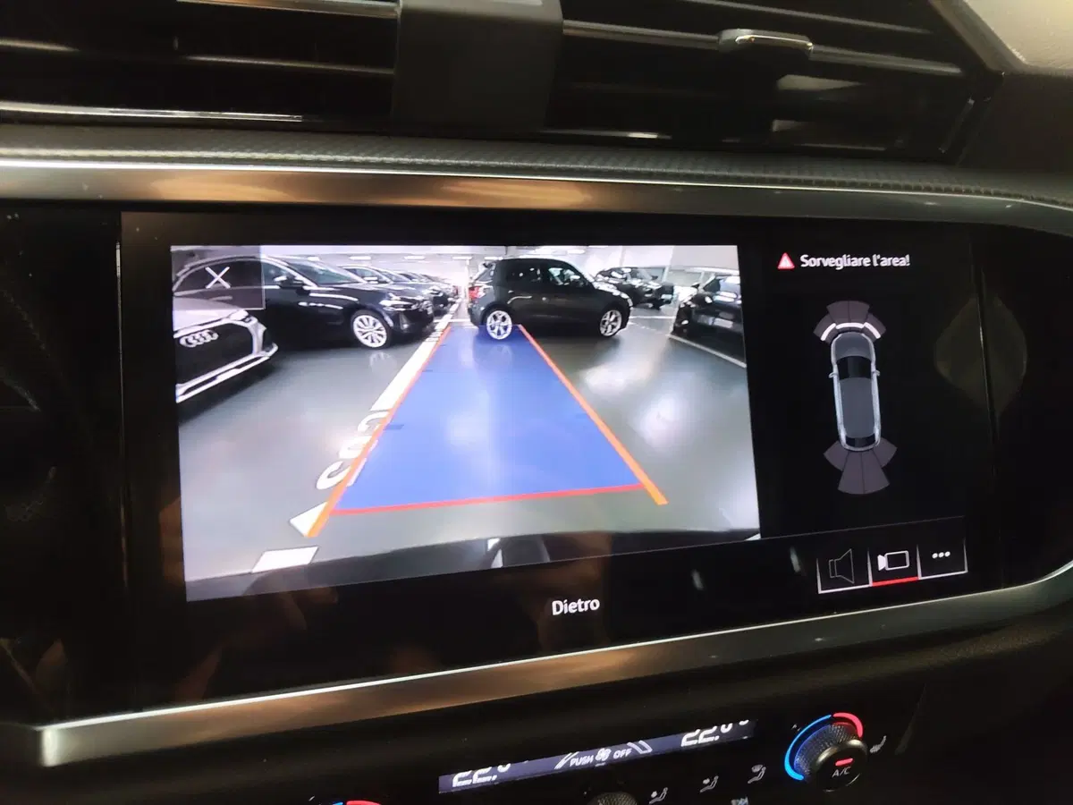 Audi Q3 Sportback usata a Modena (11)