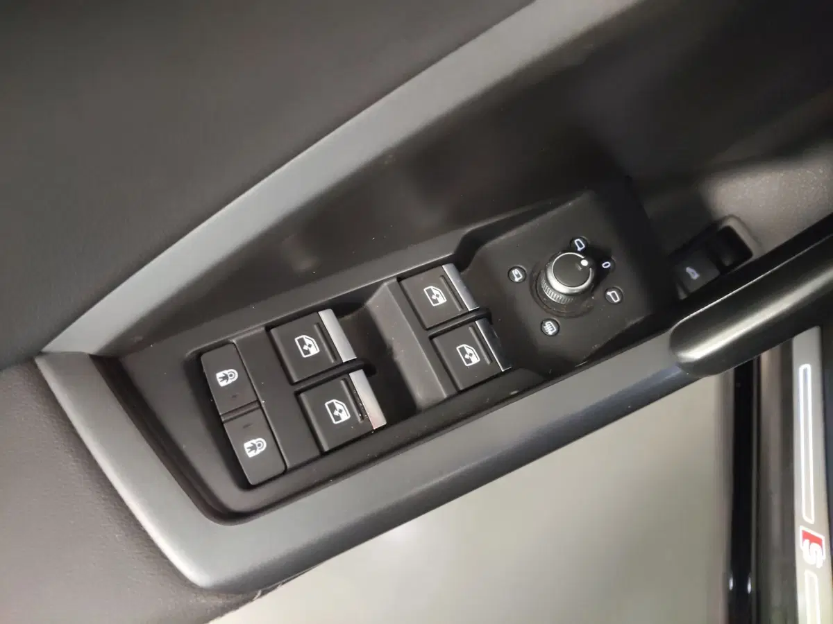 Audi Q3 Sportback usata a Modena (15)