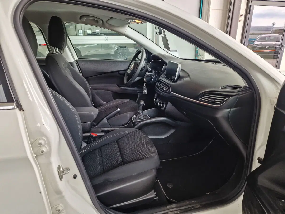 Fiat Tipo Station Wagon usata a Torino (10)