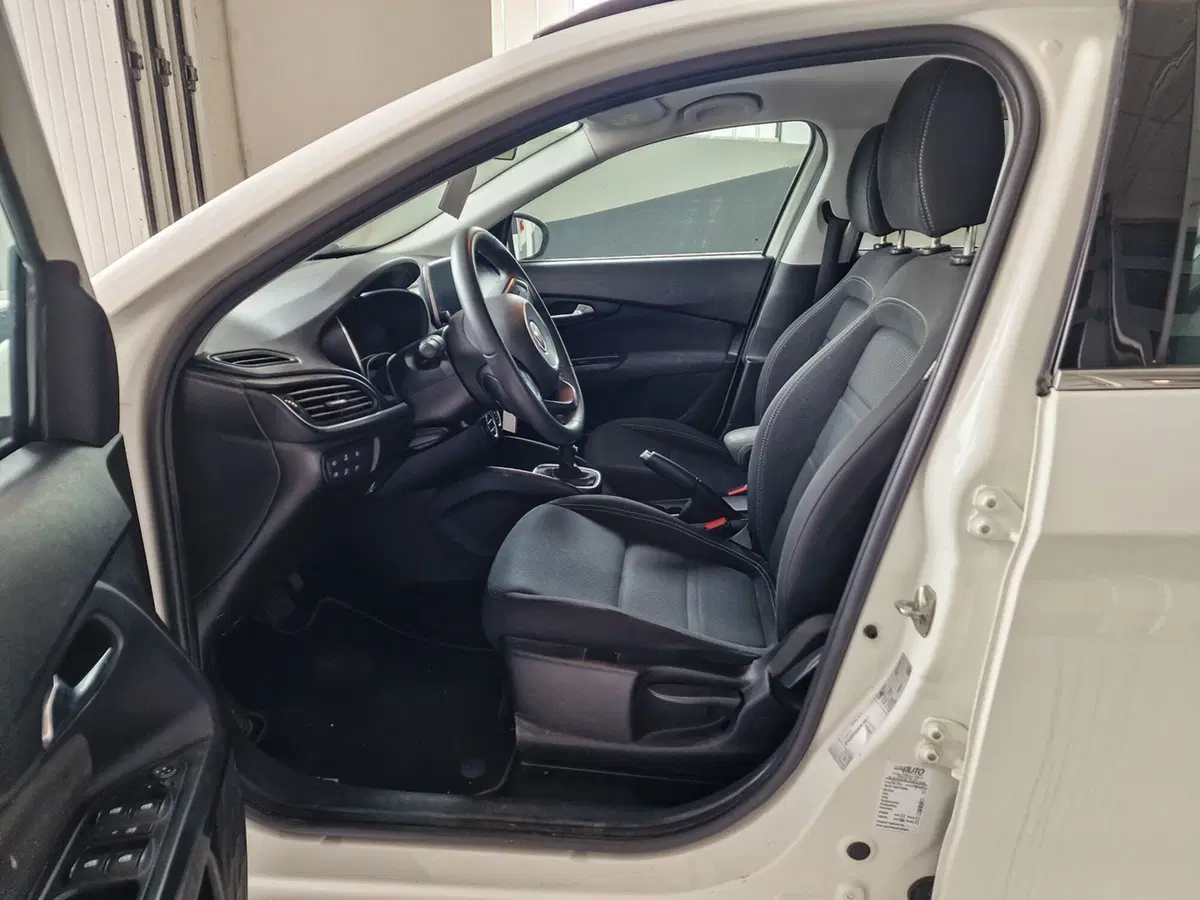 Fiat Tipo Station Wagon usata a Torino (11)