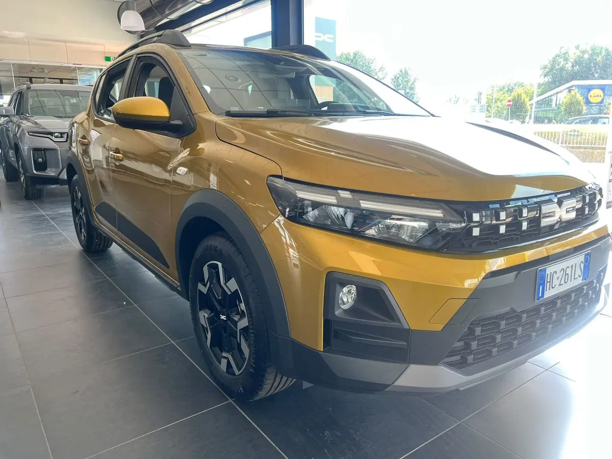 Dacia Sandero nuova a Torino (5)