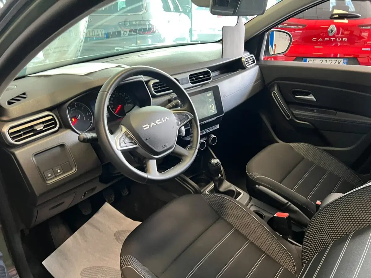 Dacia Duster usata a Torino (6)