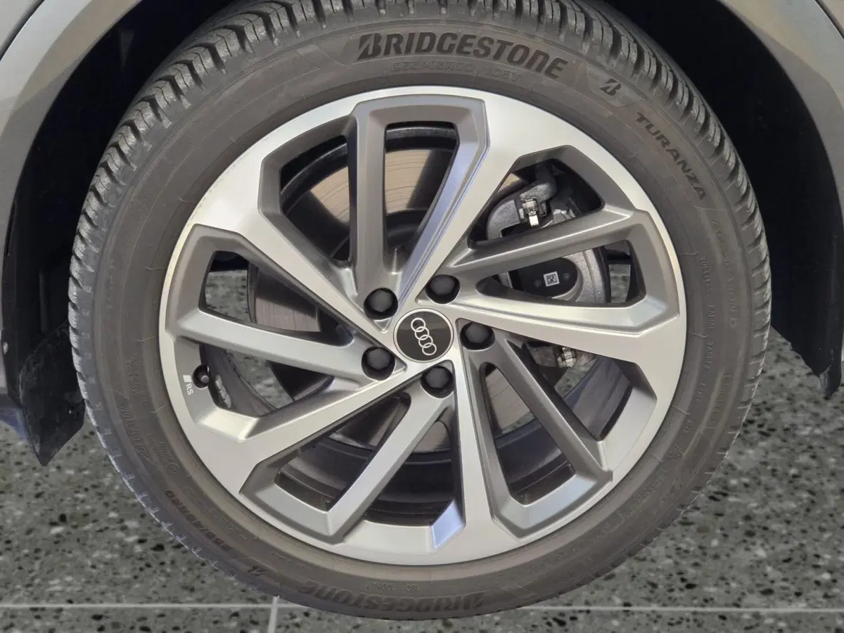 Audi Q5 usata a Bari (9)