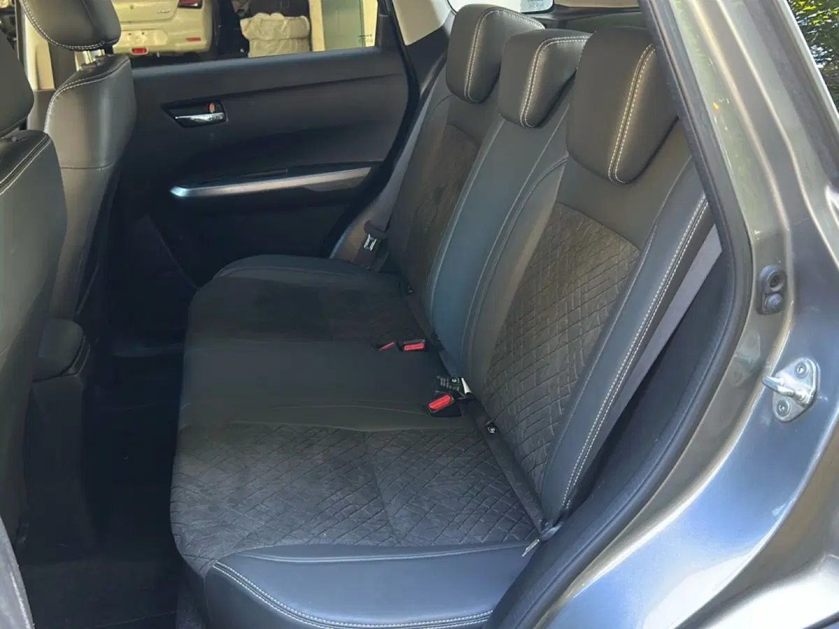 Suzuki Vitara usata a Vercelli (16)