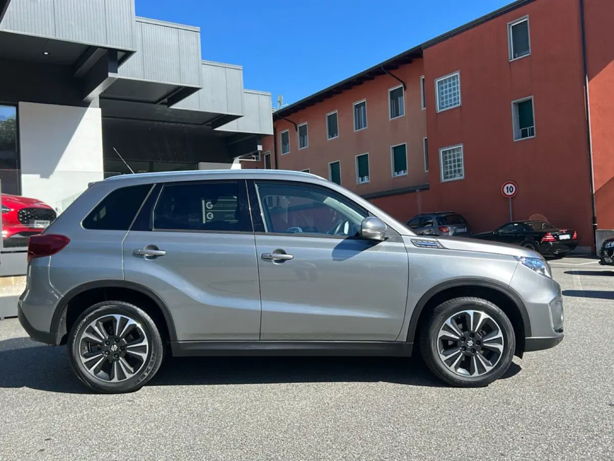 Suzuki Vitara usata a Vercelli (8)