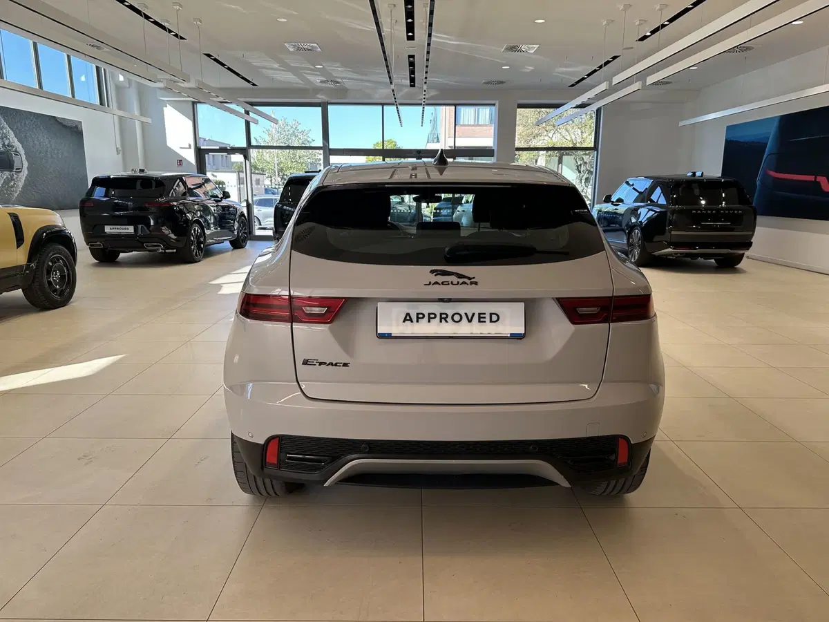 Jaguar E-Pace usata a Forlì-Cesena (7)