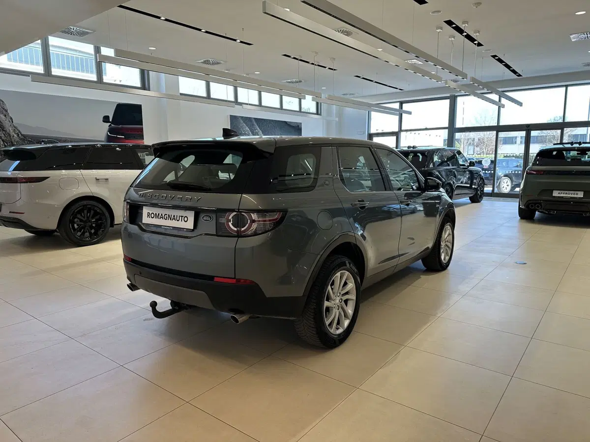 Land Rover Discovery Sport usata a Forlì-Cesena (2)