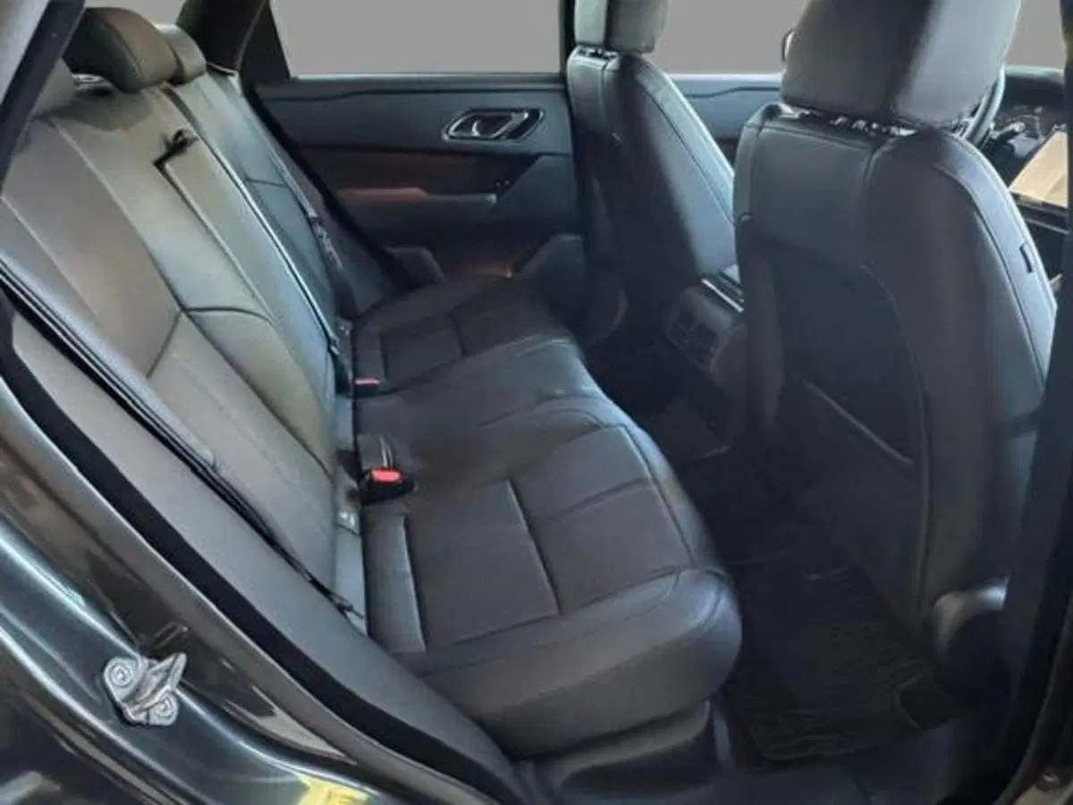 Land Rover Range Rover Velar nuova a Monza e Brianza (5)