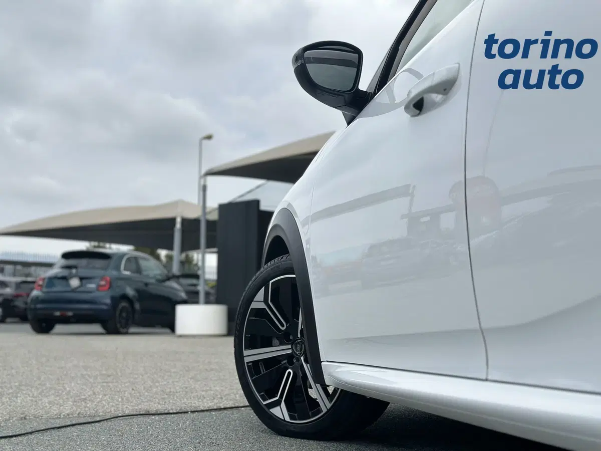 Lancia Ypsilon usata a Torino (10)