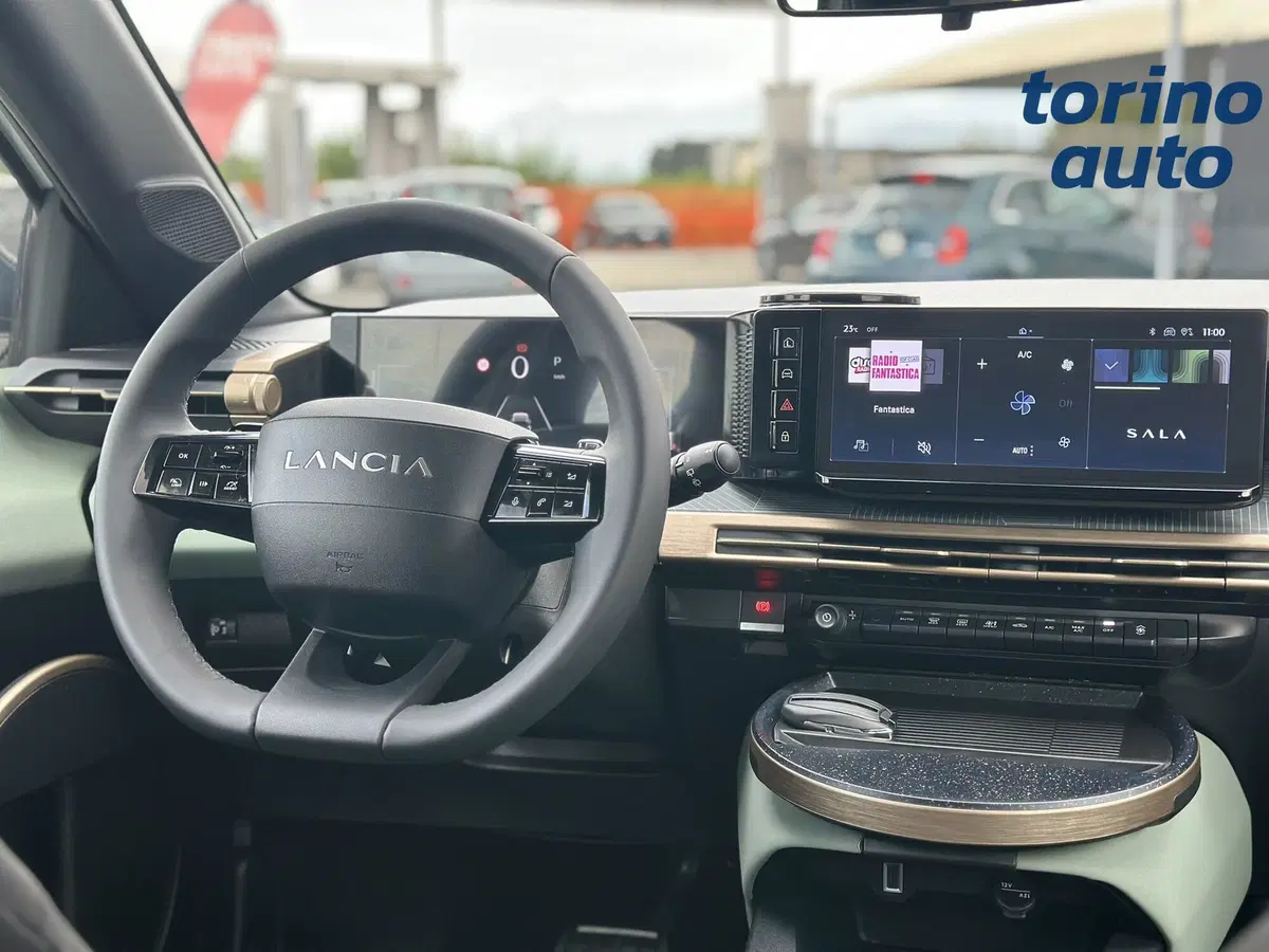 Lancia Ypsilon usata a Torino (16)