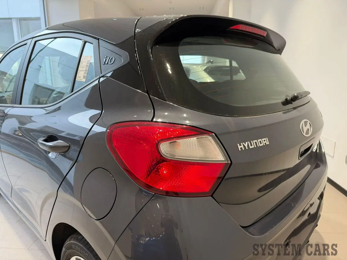 Hyundai i10 nuova a Varese (6)