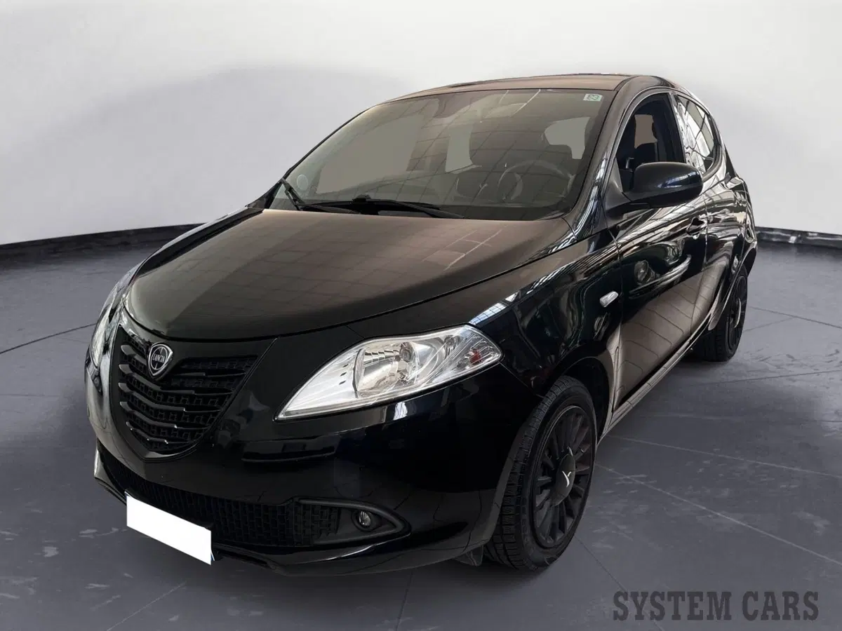 Lancia Ypsilon usata a Monza e Brianza