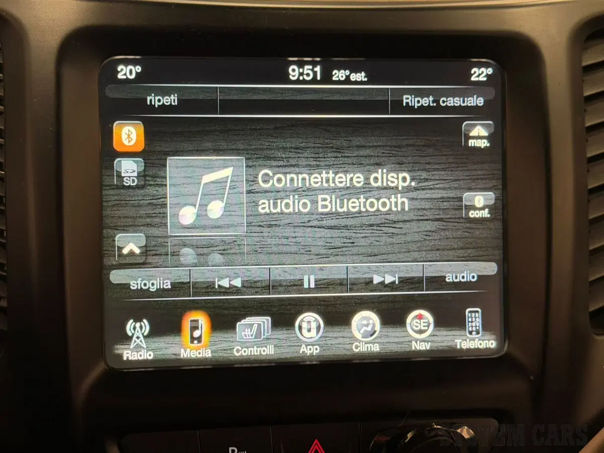 Jeep Cherokee usata a Varese (13)