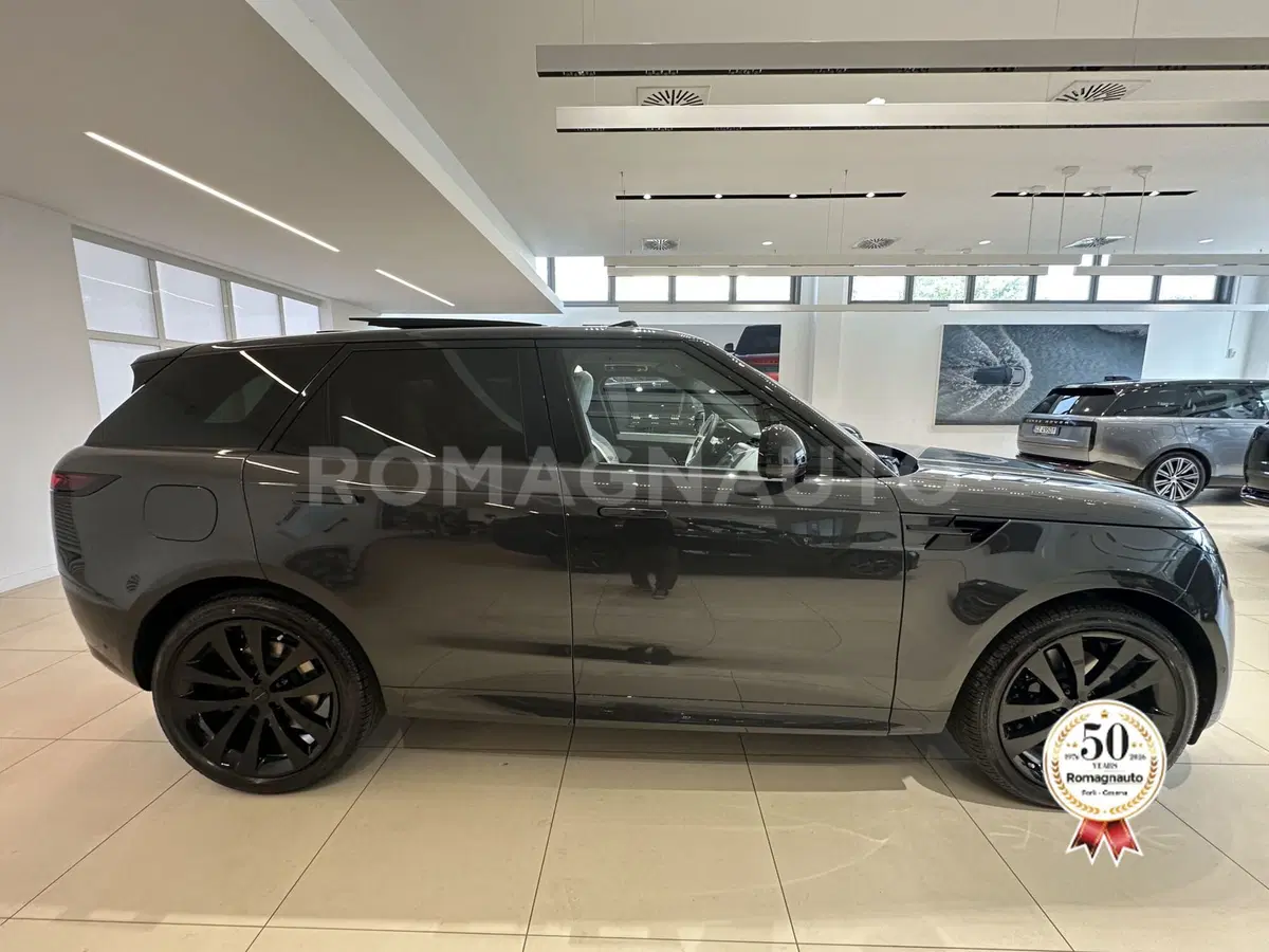 Land Rover Range Rover Sport nuova a Forlì-Cesena (4)