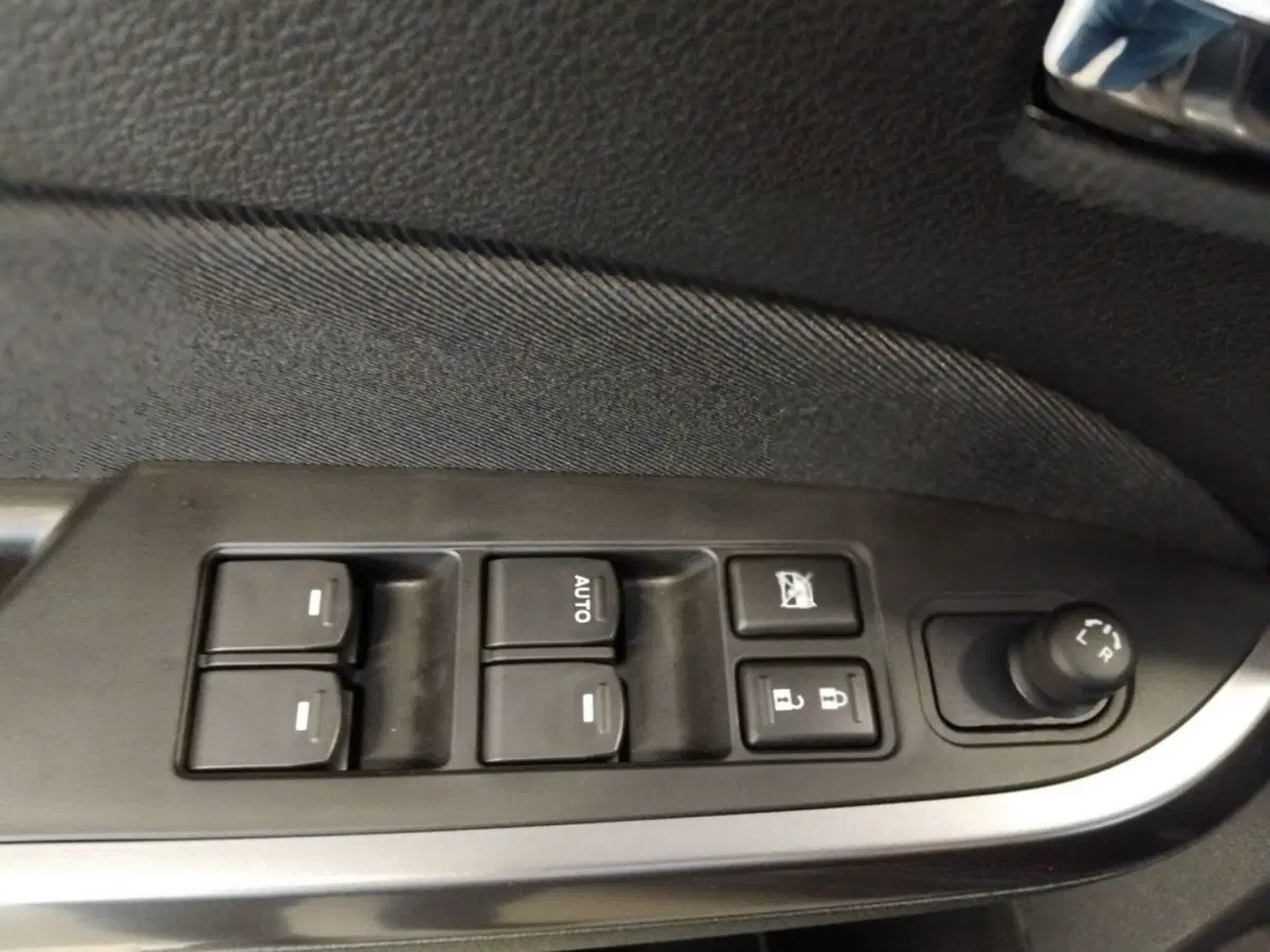 Suzuki Vitara nuova a Milano (10)
