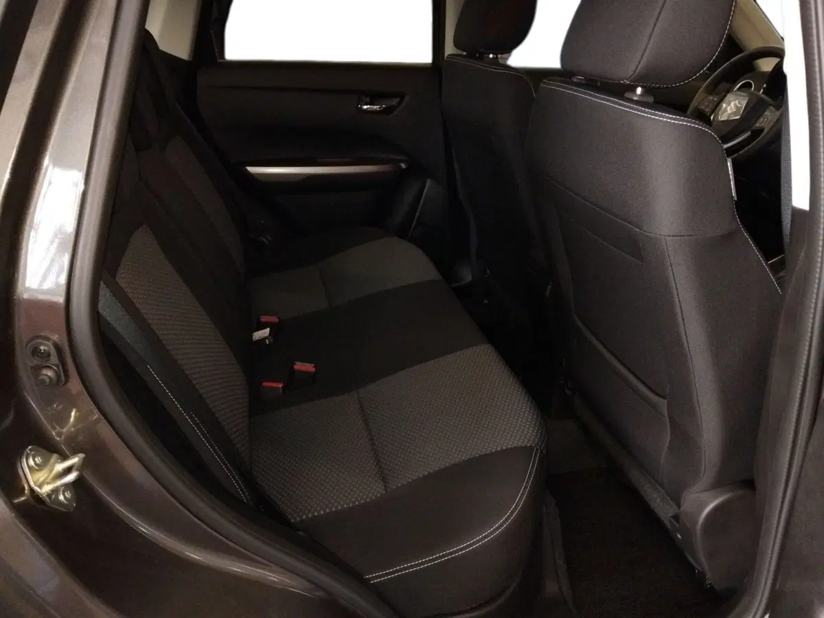 Suzuki Vitara nuova a Milano (11)