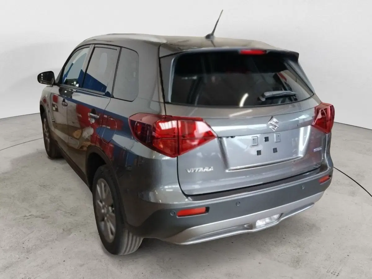 Suzuki Vitara nuova a Milano (4)