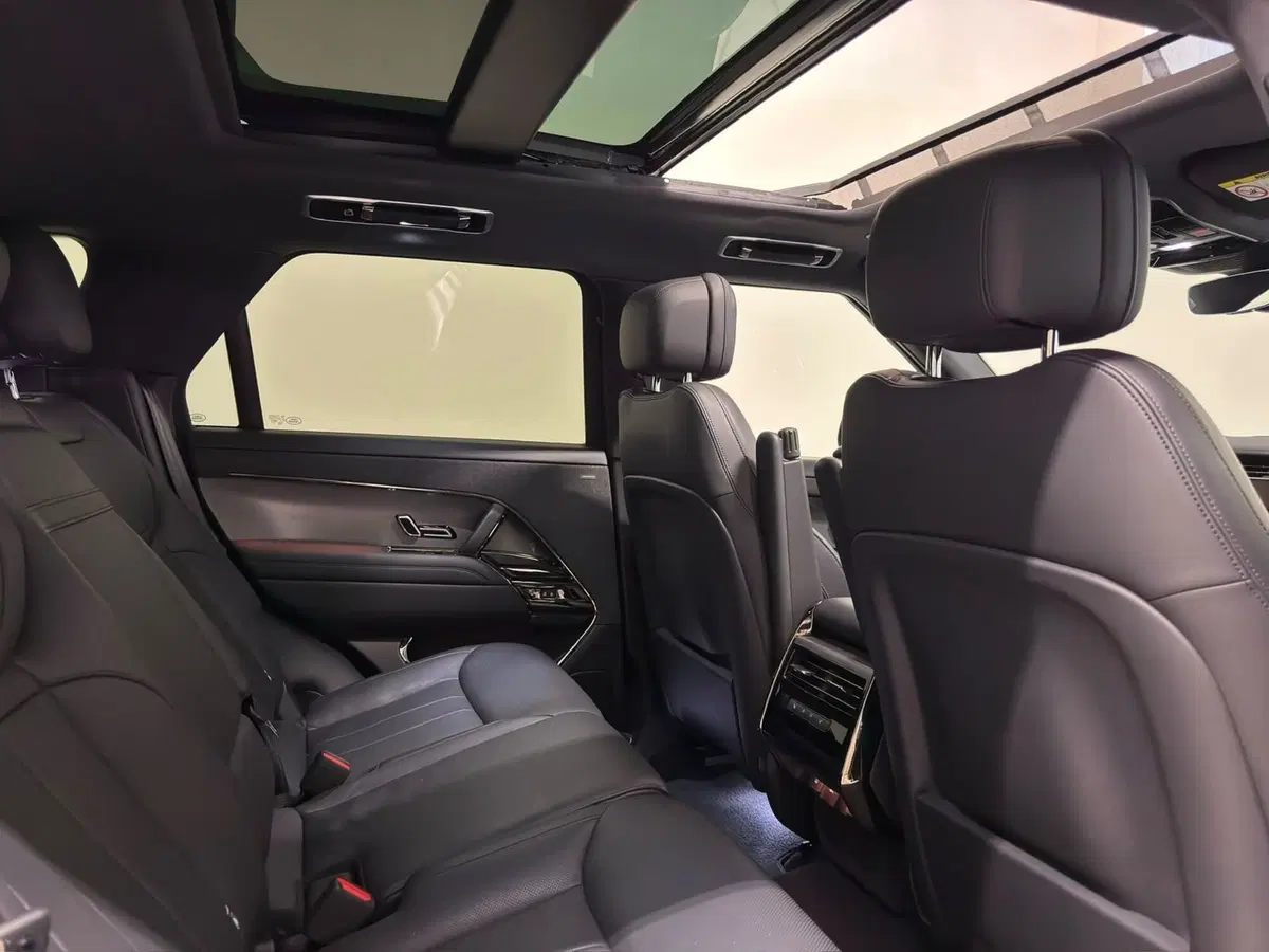 Land Rover Range Rover usata a Novara (13)
