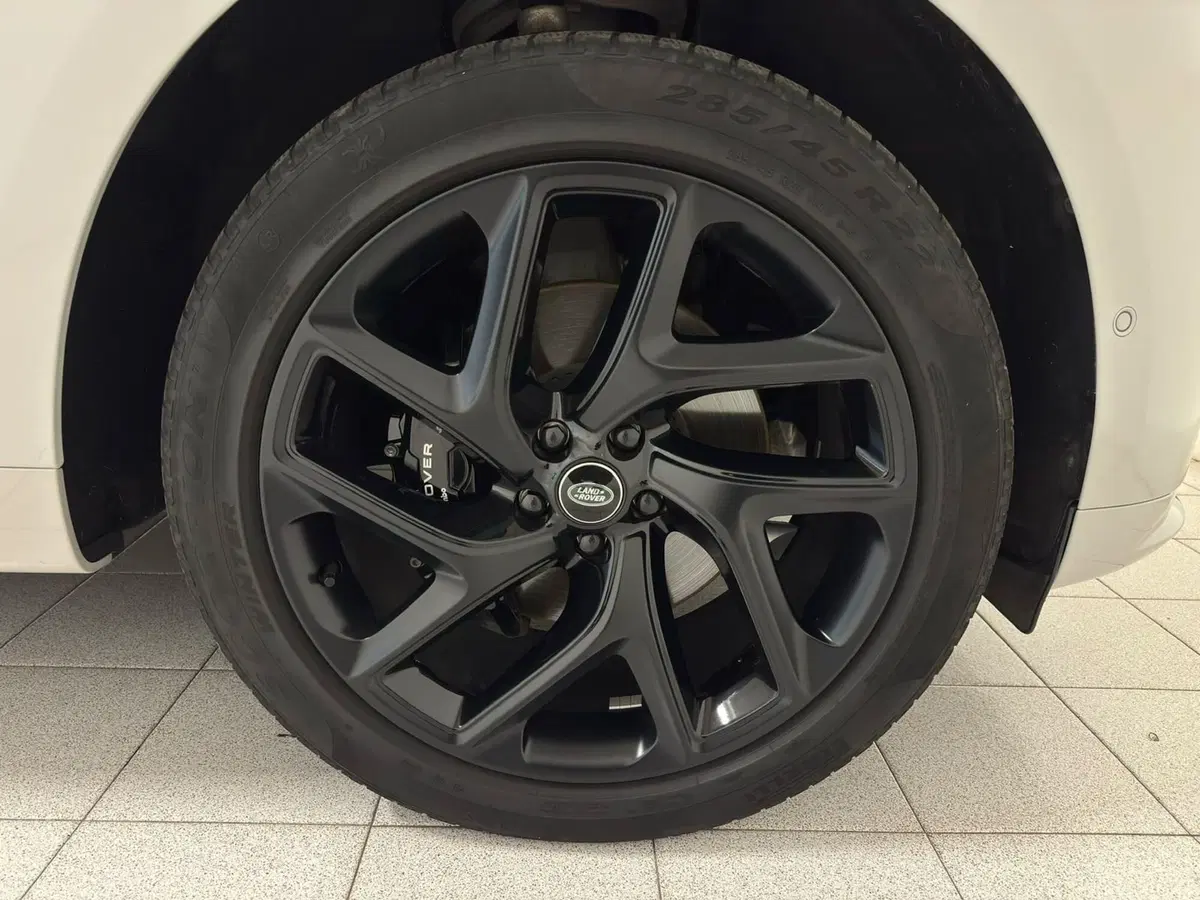 Land Rover Range Rover usata a Novara (9)