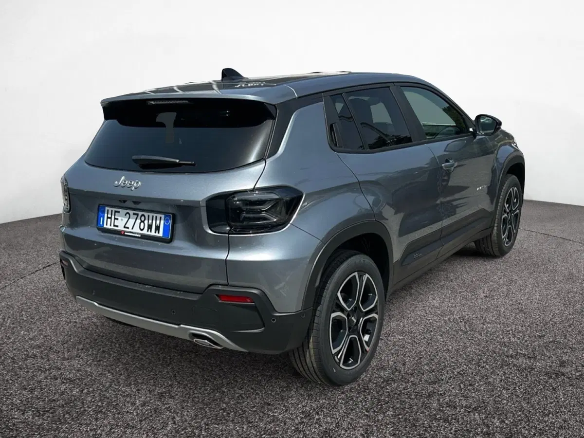 Jeep Avenger nuova a Roma (3)
