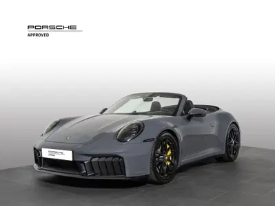 Porsche 911 Cabrio 3.6 Carrera 4 GTS auto del 2024 usata a Firenze