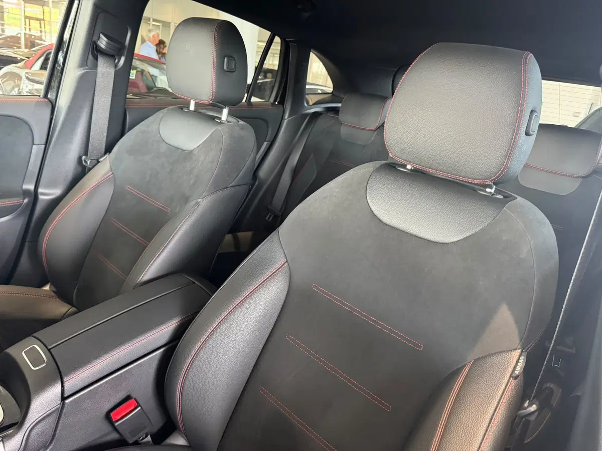 Mercedes-Benz GLA SUV usata a Firenze (17)