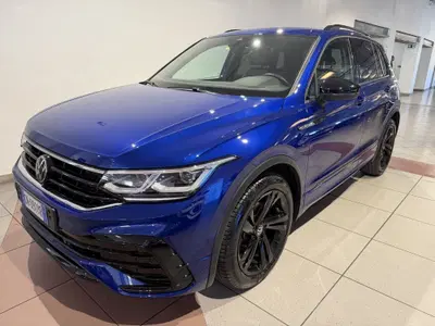 Volkswagen Tiguan 1.5 TSI 150 CV DSG ACT R-Line del 2023 usata a Genova