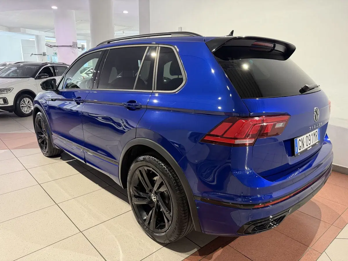 Volkswagen Tiguan usata a Genova (3)