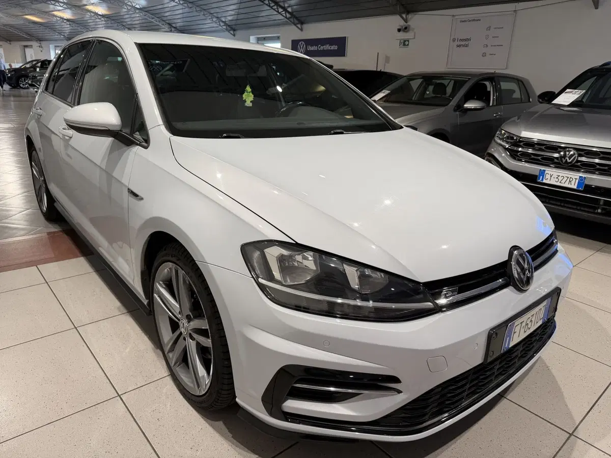 Volkswagen Golf usata a Genova (5)