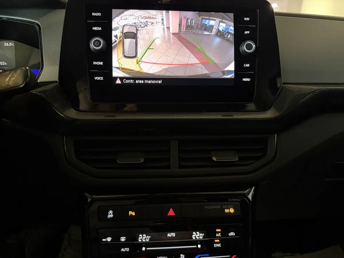 Volkswagen T-Cross nuova a Genova (16)