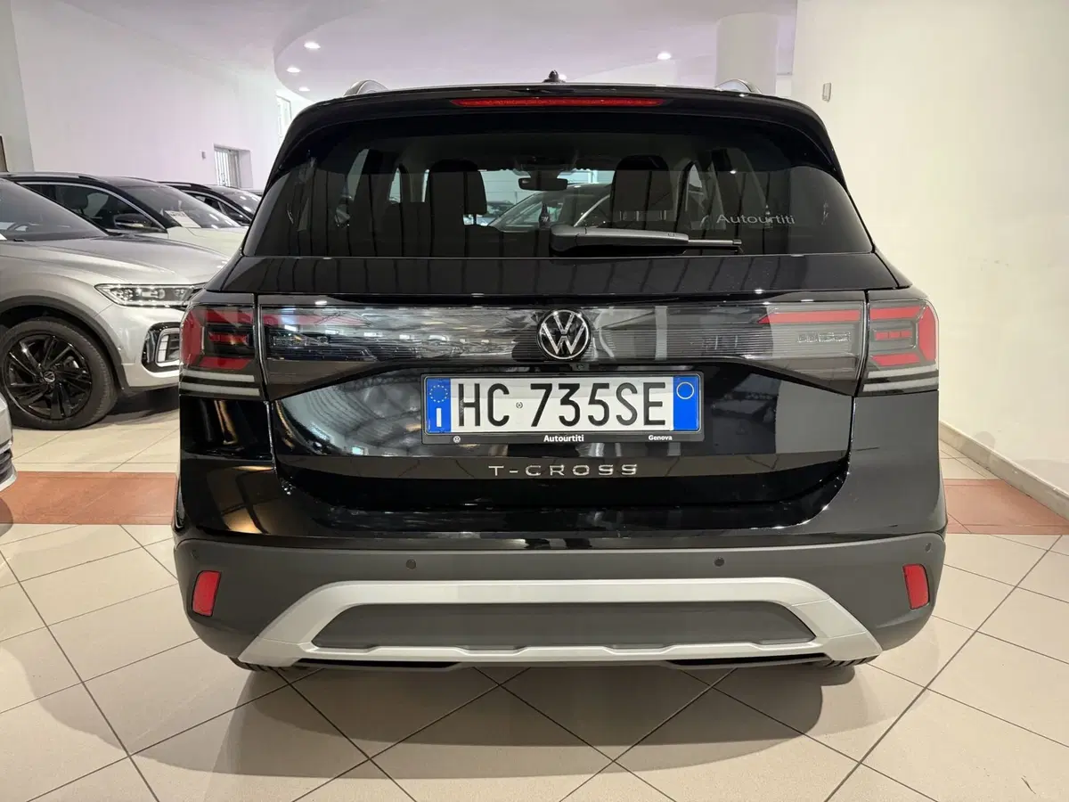 Volkswagen T-Cross nuova a Genova (4)