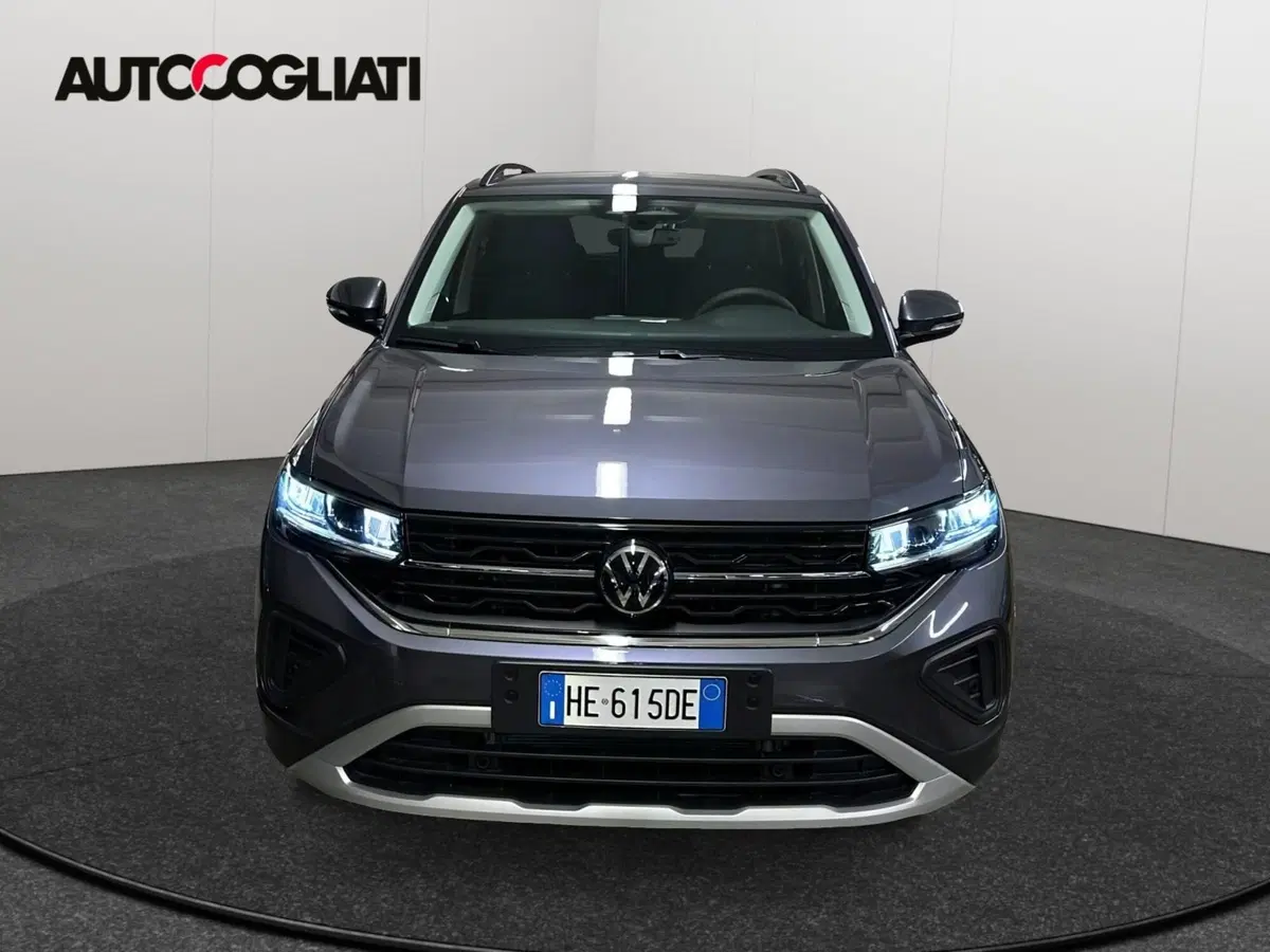 Volkswagen T-Cross nuova a Lecco (2)