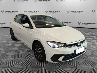 Volkswagen Polo 1.0 tsi Style 95cv dsg del 2023 usata a Varese