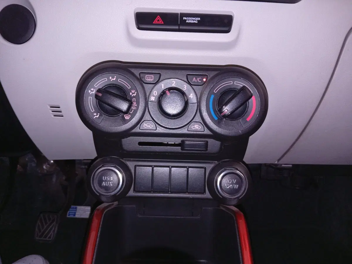 Suzuki Ignis usata a Varese (14)