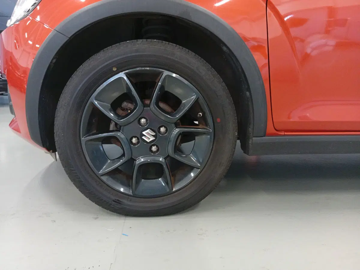 Suzuki Ignis usata a Varese (7)