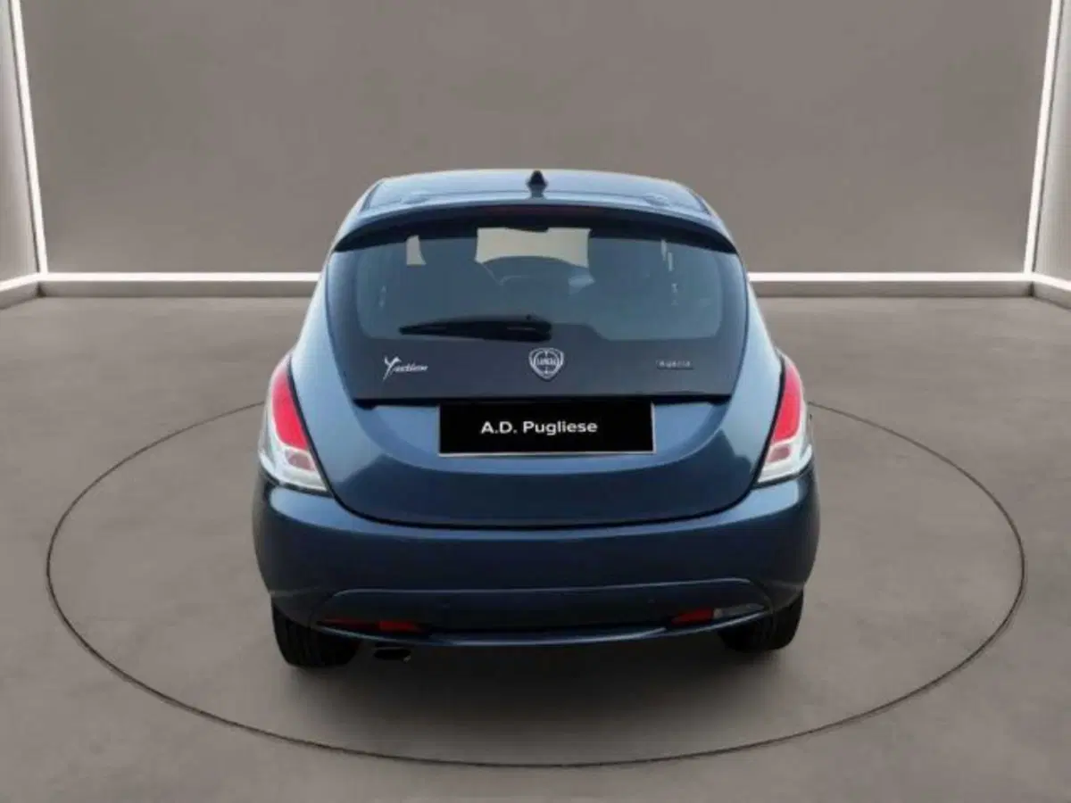 Lancia Ypsilon usata a Caltanissetta (6)