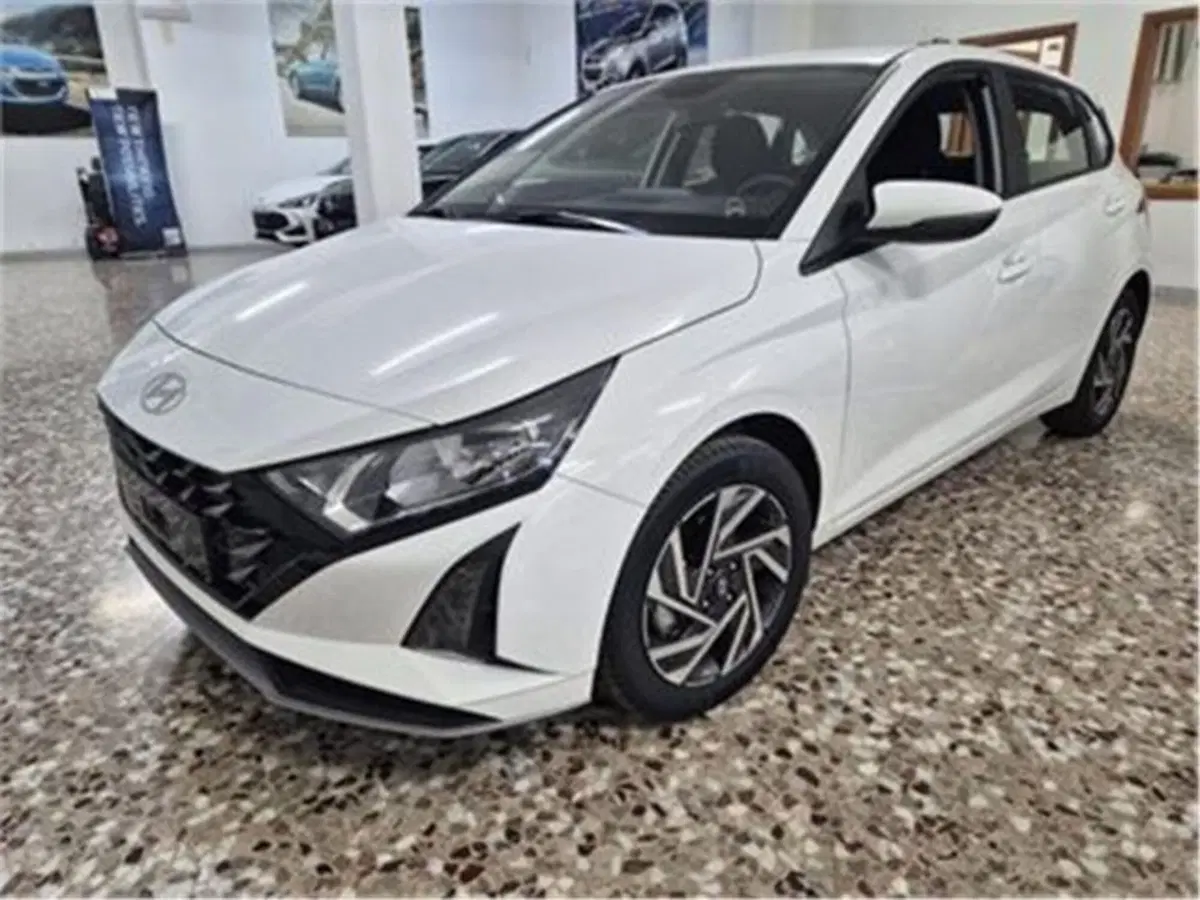 Hyundai i20 nuova a Bari