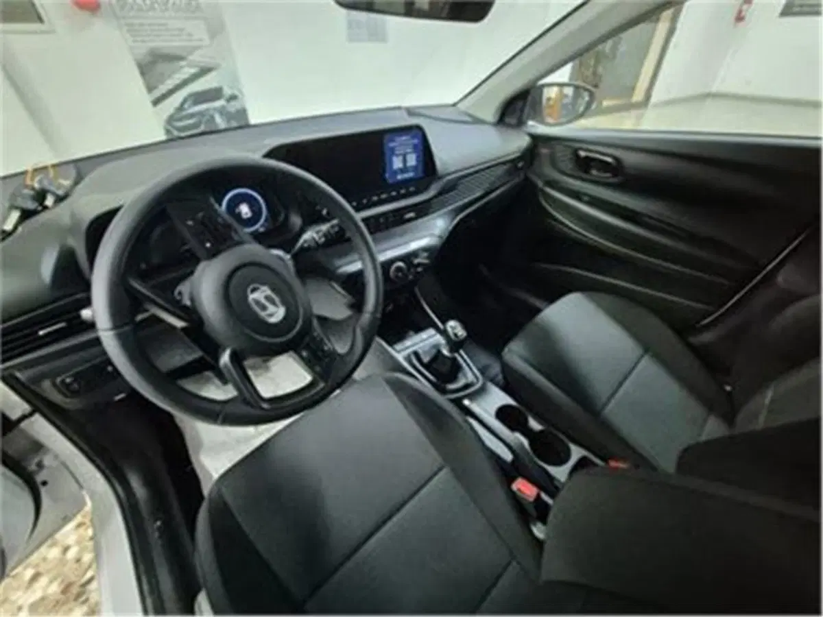 Hyundai i20 nuova a Bari (9)