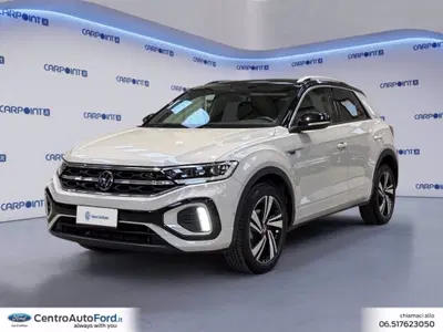 Volkswagen T-Roc 1.0 TSI R-Line del 2023 usata a Albano Laziale