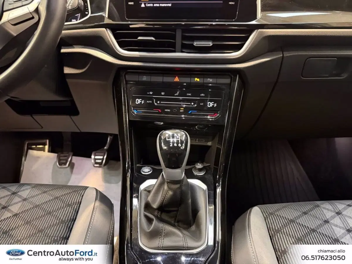 Volkswagen T-Roc usata a Roma (11)