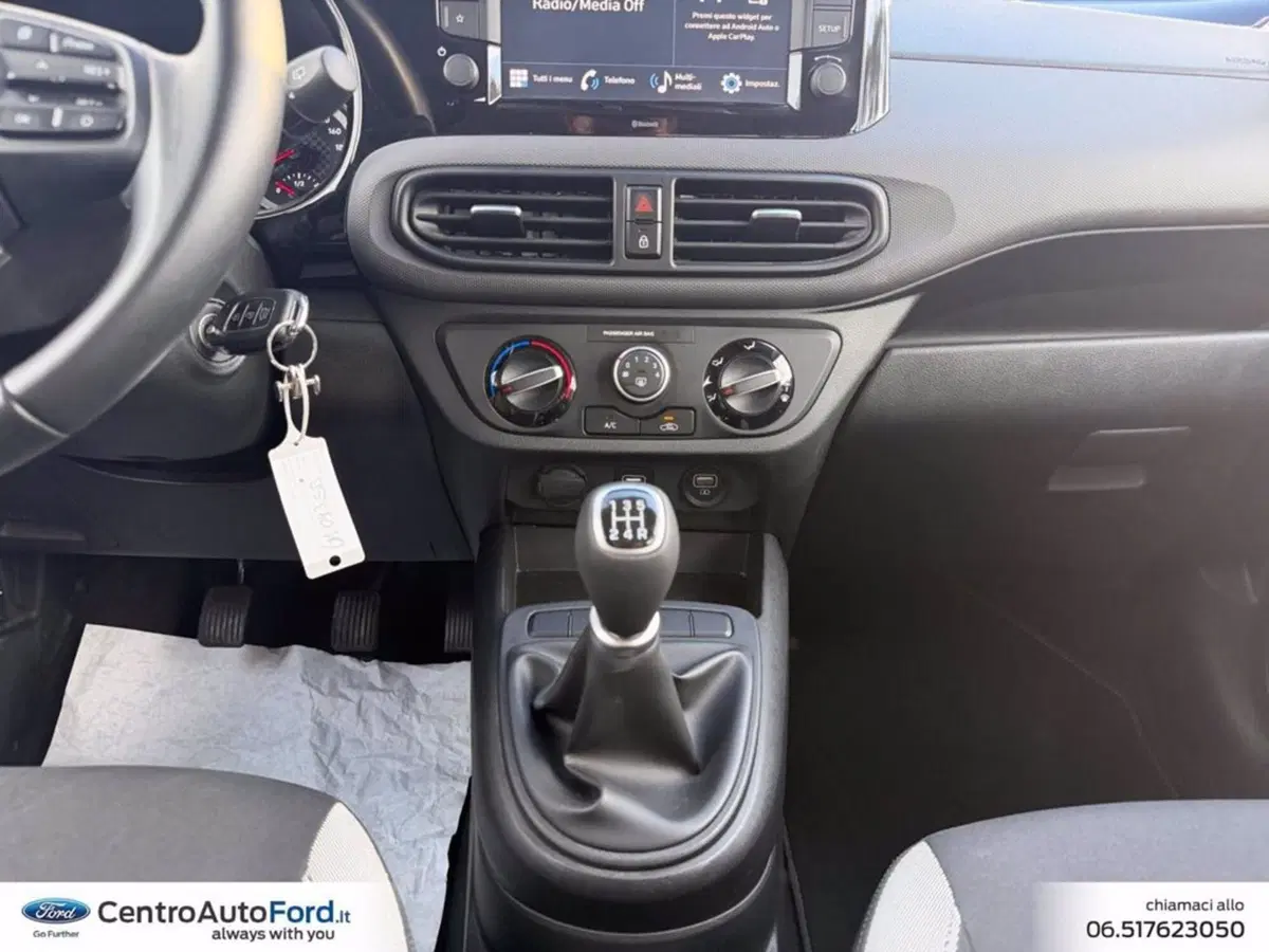 Hyundai i10 usata a Roma (11)