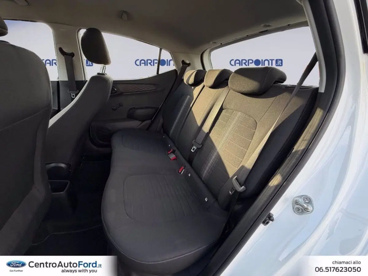 Hyundai i10 usata a Roma (13)