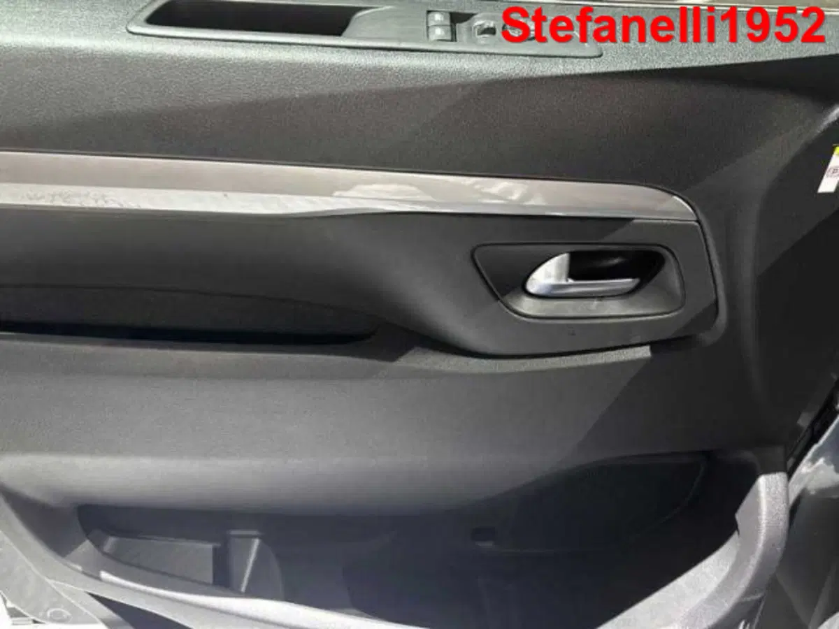 Opel Zafira nuova a Bologna (10)