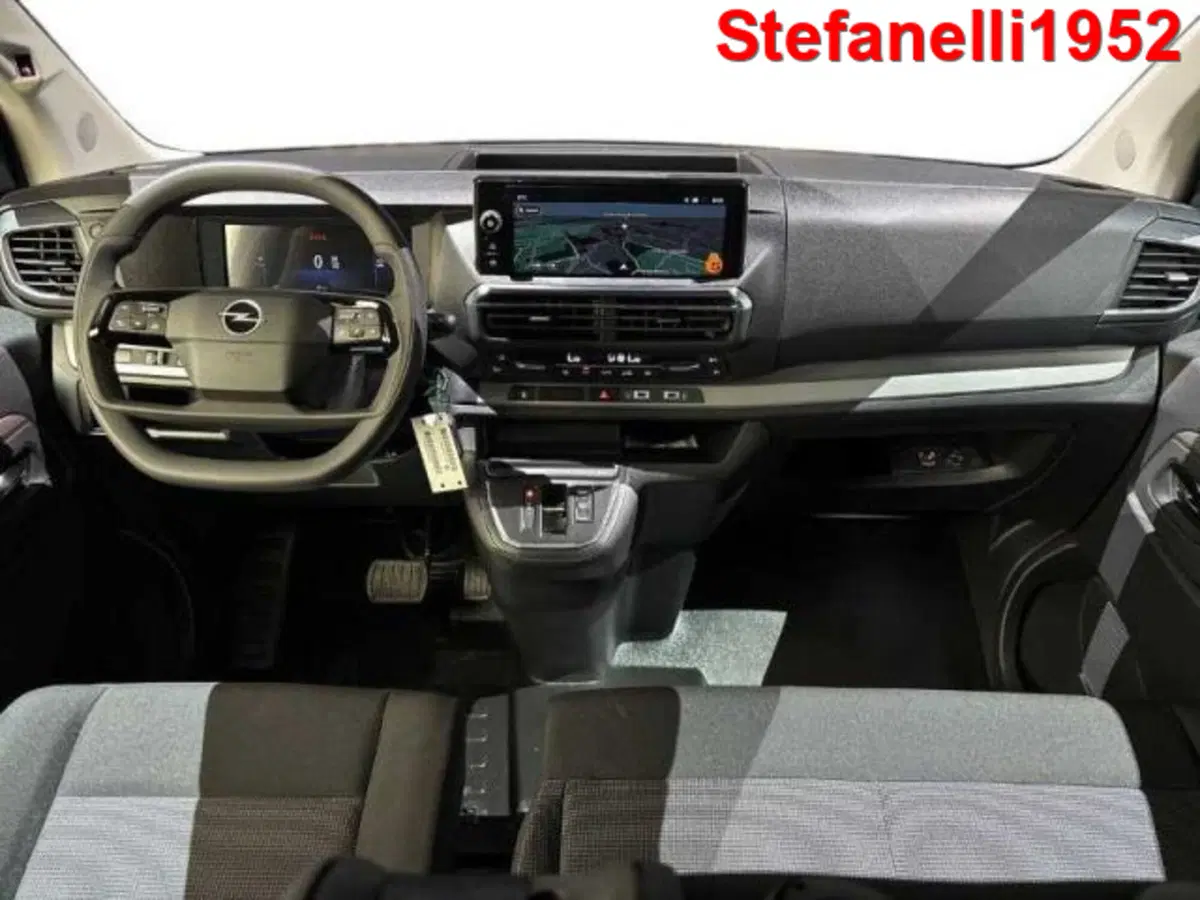 Opel Zafira nuova a Bologna (13)