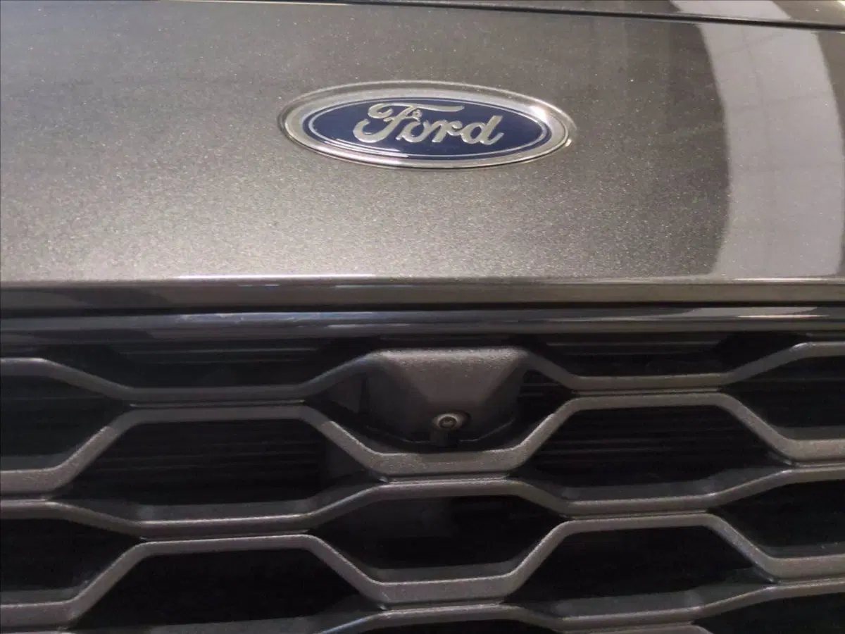 Ford Kuga usata a Milano (16)