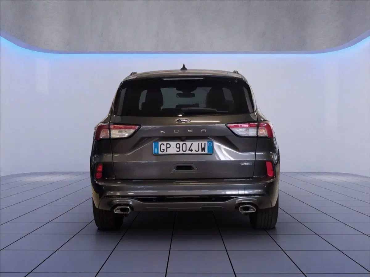 Ford Kuga usata a Milano (4)