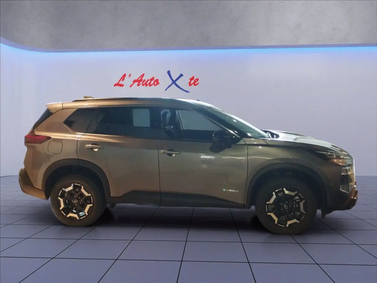 Nissan X-Trail nuova a Milano (3)