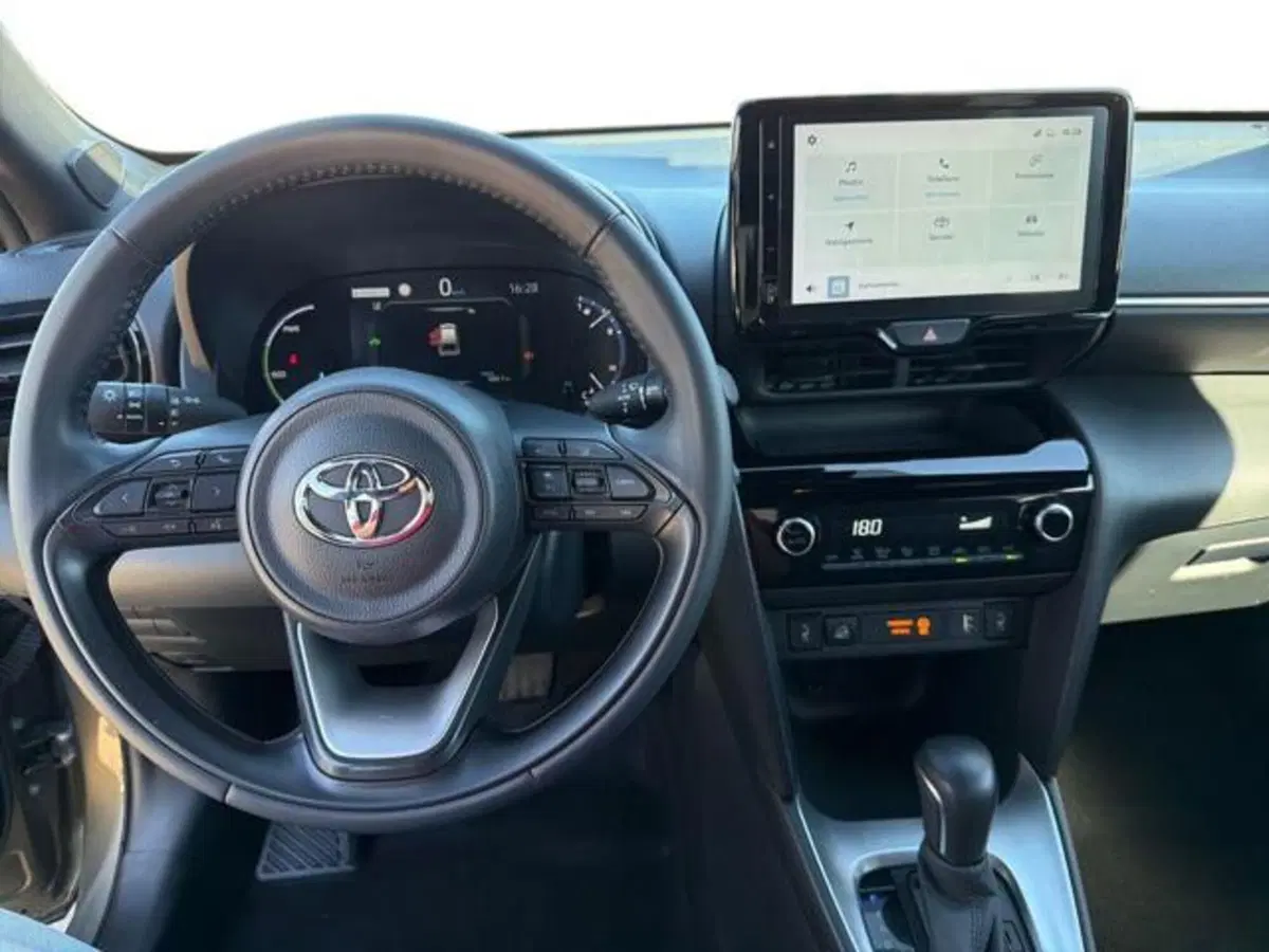 Toyota Yaris Cross usata a Sassari (8)